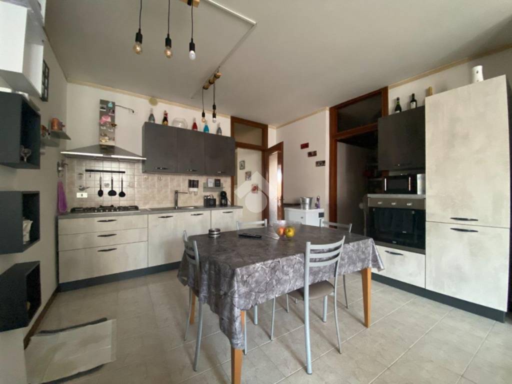 Appartamento a Isola della scala - Foto 4