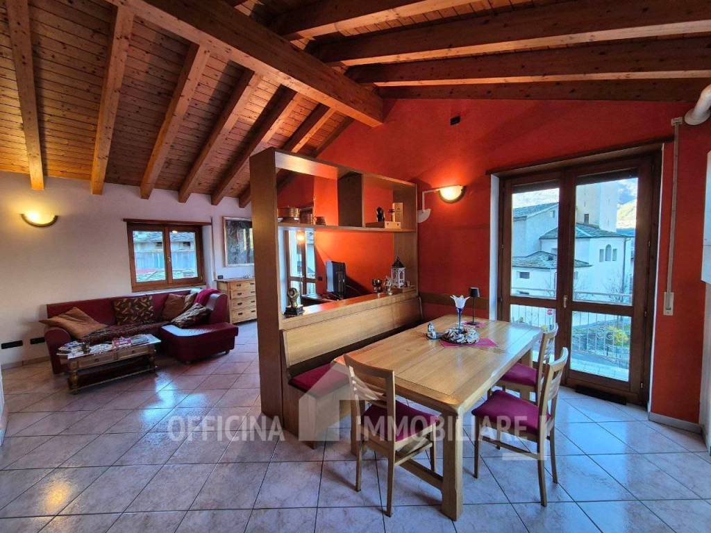 Appartamento a Cedrasco in Via Roma - Foto 4