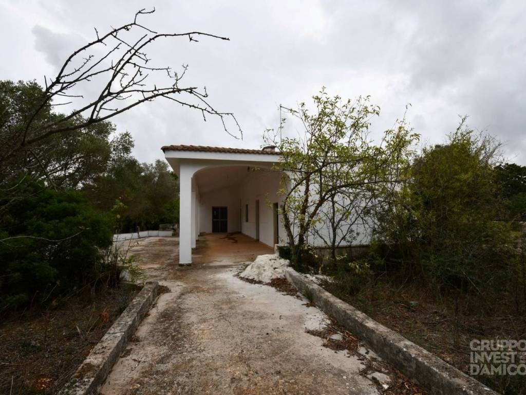 Villa a Ceglie messapica in Contrada Lamia Nuova, Ceglie Messapica - Foto 2