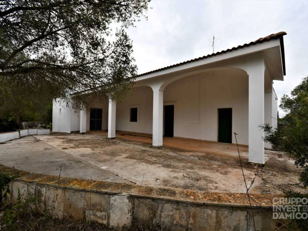 Villa a Ceglie messapica in Contrada Lamia Nuova, Ceglie Messapica - Foto 3