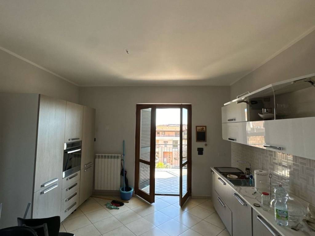Appartamento a Orta di atella in Via Ugo Tognazzi - Foto 3