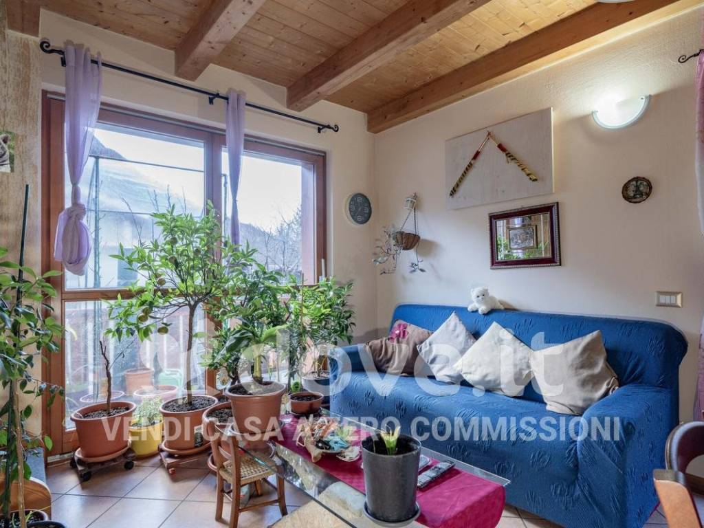 Appartamento a Sondalo in Via Ugo Foscolo, 22 - Foto 2