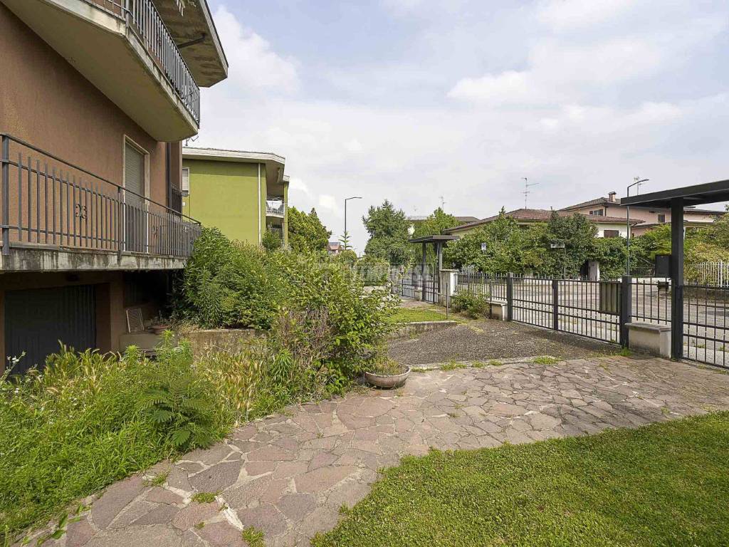 Appartamento a Cremona in Via Giovanni Omodeo - Foto 4