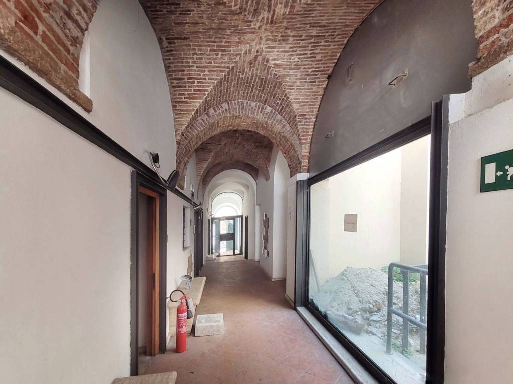 Palazzo / stabile a Ascoli piceno in Via Dei Sabini, 27 - Foto 3
