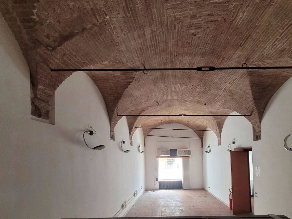 Palazzo / stabile a Ascoli piceno in Via Dei Sabini, 27 - Foto 4