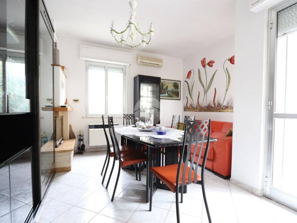 Appartamento a Alba adriatica in Via Abruzzo, 44 - Foto 3