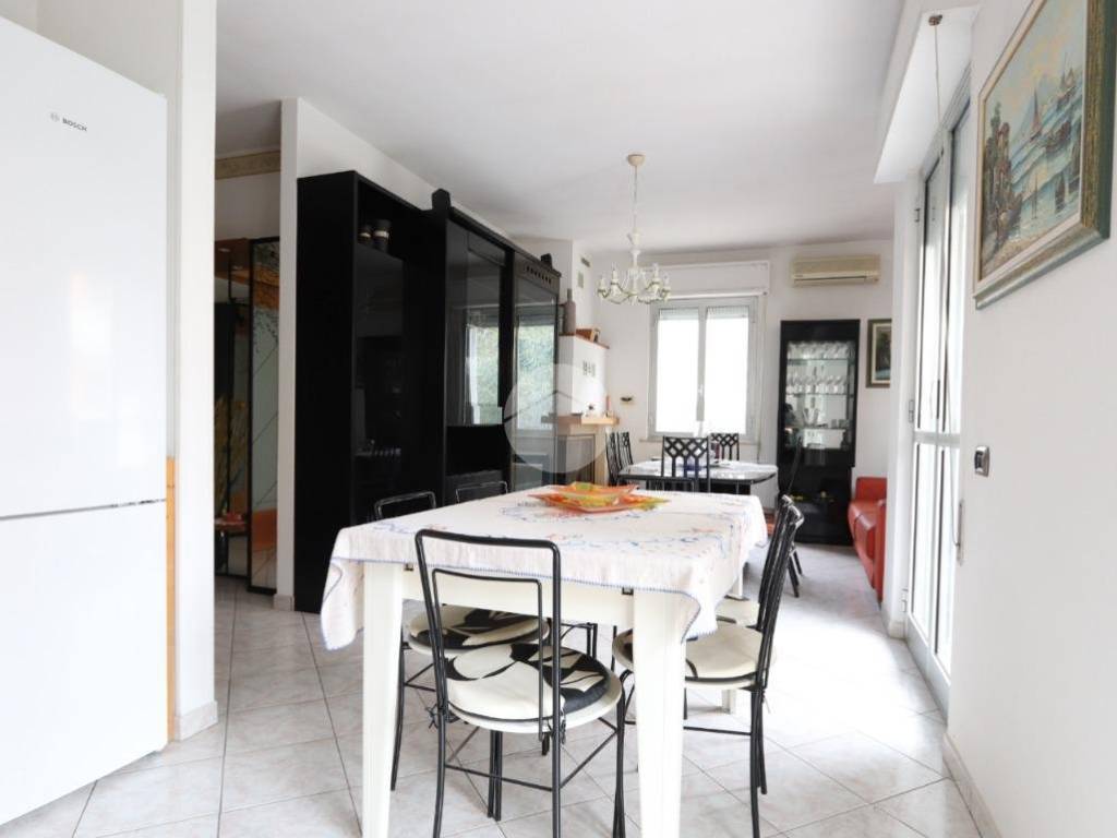 Appartamento a Alba adriatica in Via Abruzzo, 44 - Foto 5