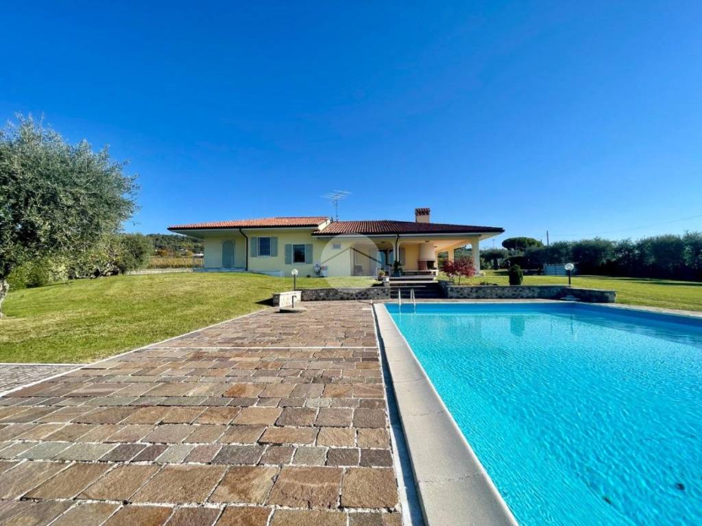 Villa a Bardolino - Foto 2