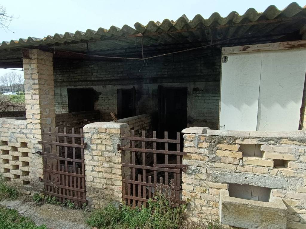 Rustico / casale a Fermo in Strada Provinciale Girola - Foto 4