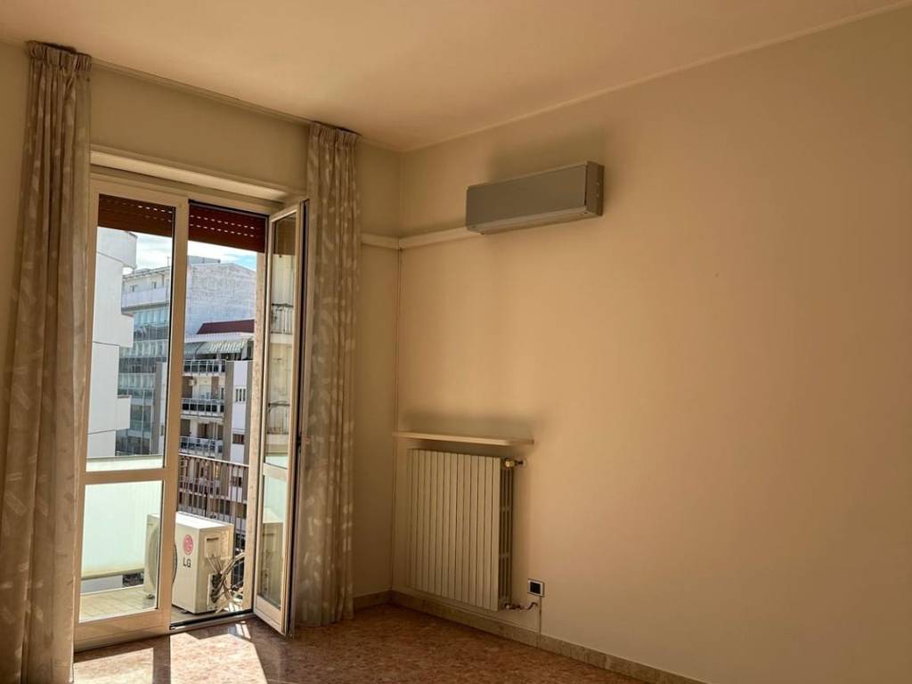 Appartamento a Pescara in Viale Giovanni Bovio, 62 - Foto 3