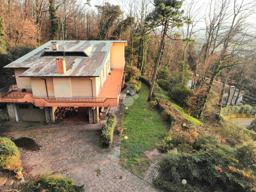 Villa a Montemurlo in VIA CLAUDIO MONTEVERDI, 6 - Foto 4