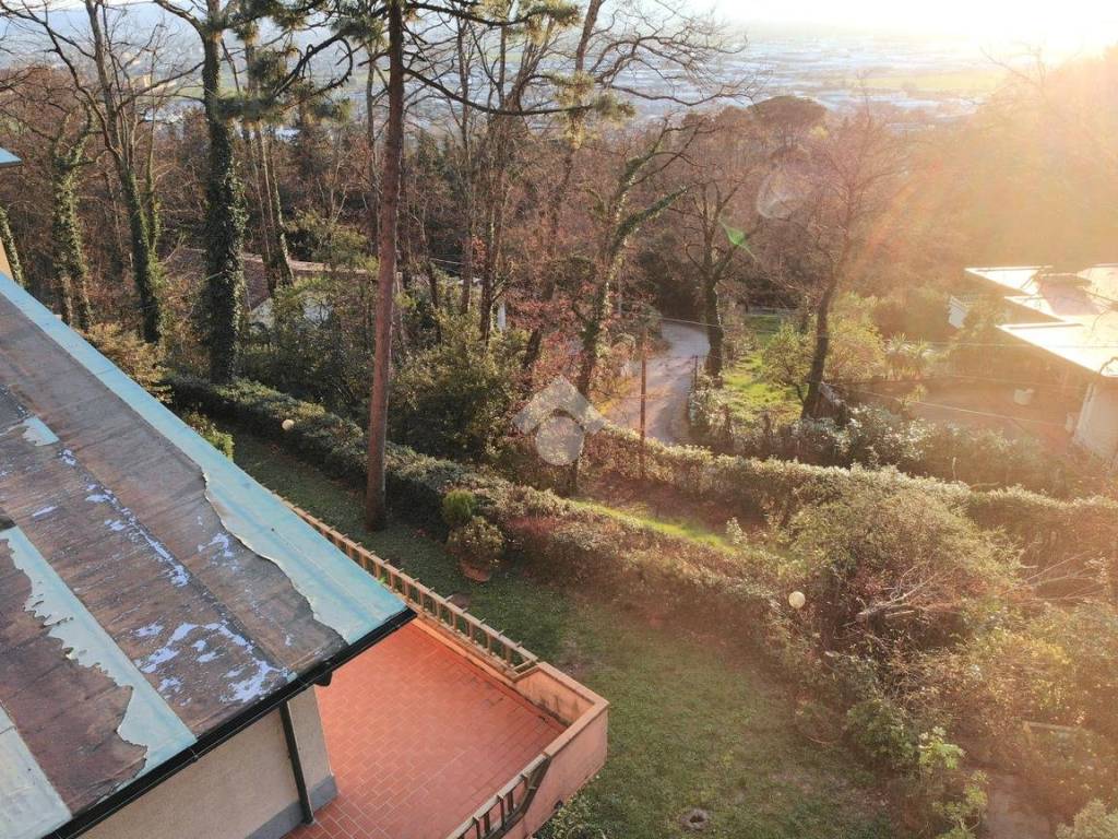 Villa a Montemurlo in VIA CLAUDIO MONTEVERDI, 6 - Foto 5
