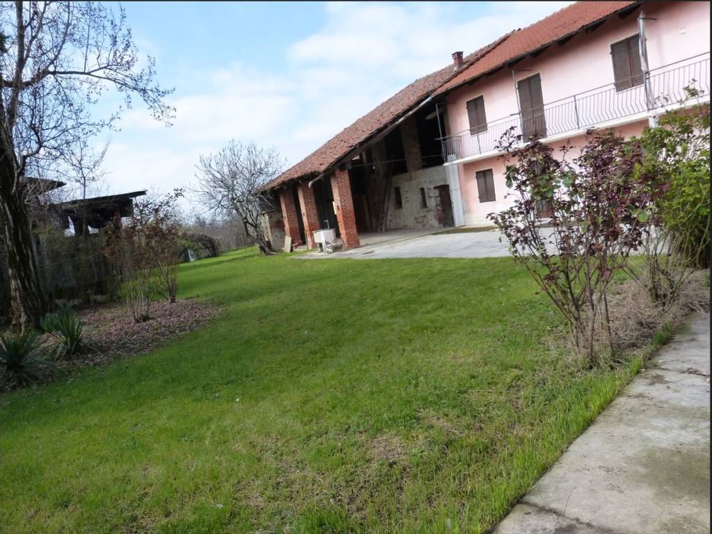 Rustico / casale a Salmour in Vicolo Camillo Benso di Cavour - Foto 4