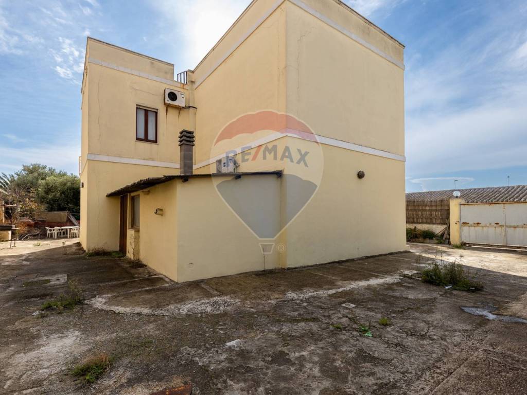 Villa a Cagliari in Via Meucci, 7 - Foto 2