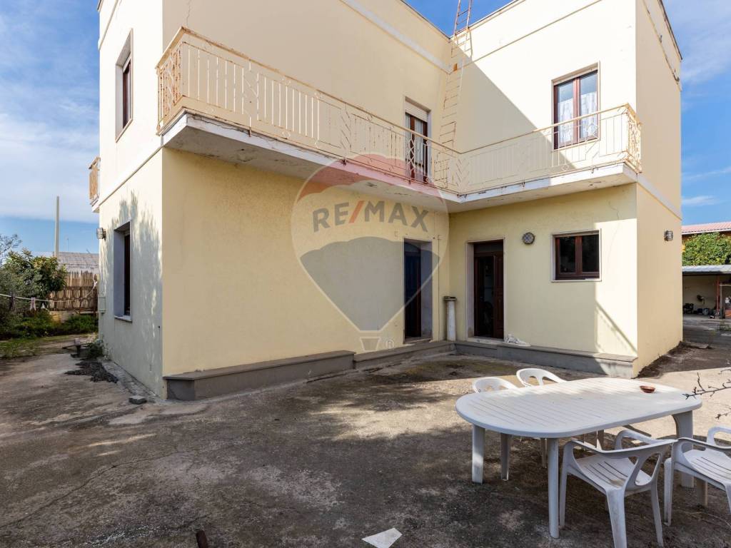 Villa a Cagliari in Via Meucci, 7 - Foto 3