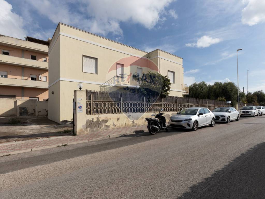 Villa a Cagliari in Via Meucci, 7 - Foto 4