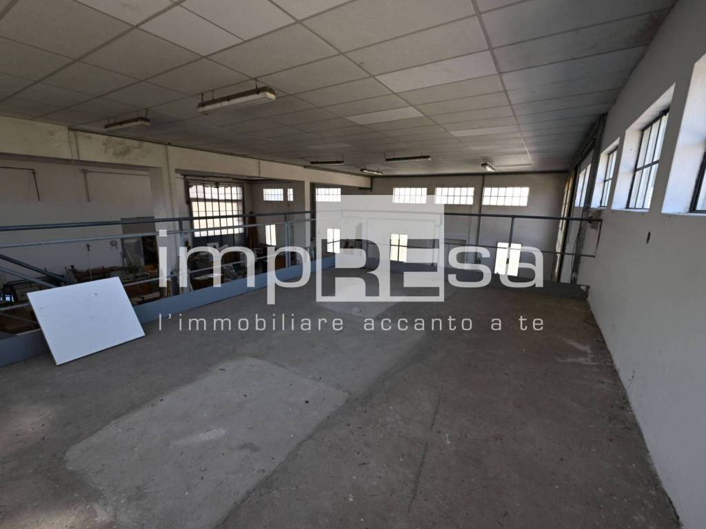 Palazzo / stabile a Treviso in Via Menegazzi, 14 - Foto 5
