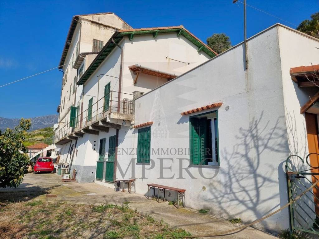Villetta a schiera a Ventimiglia in Corso A. Toscanini, 15 - Foto 2