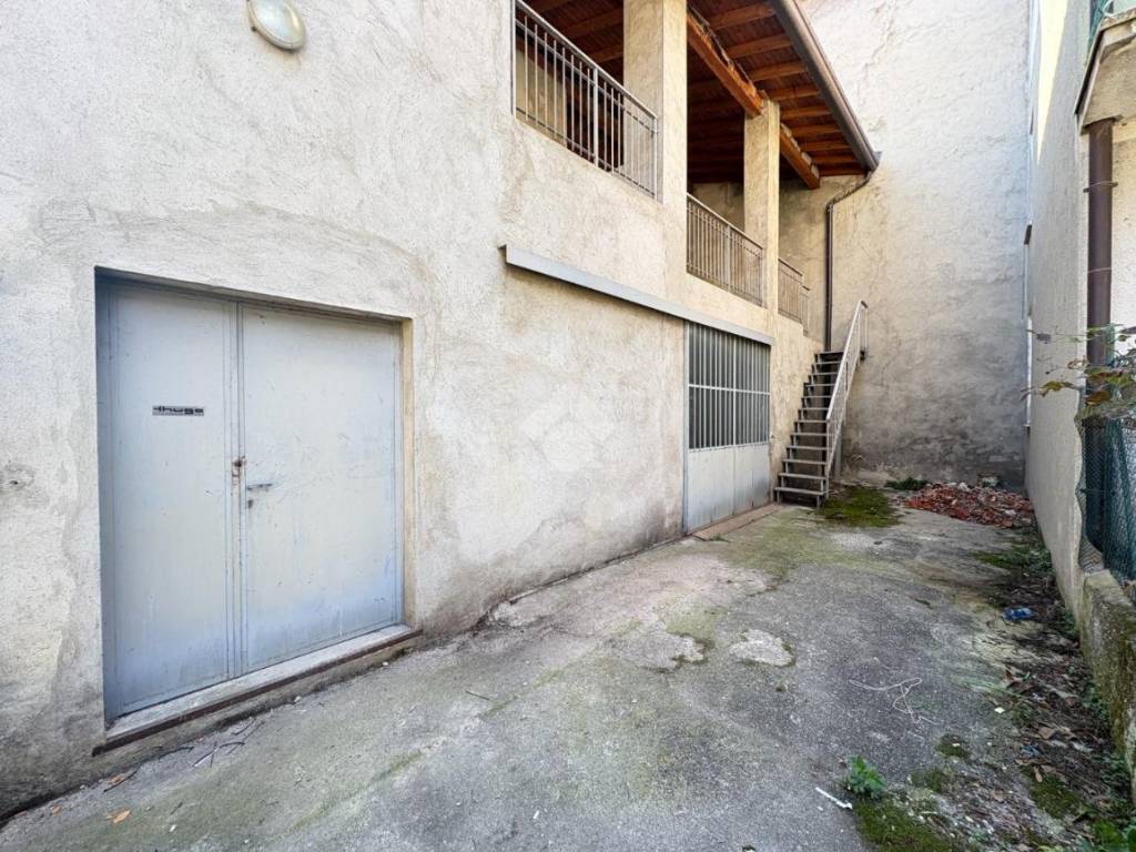 Rustico / casale a Brivio in Via San Simpliciano, 27 - Foto 3