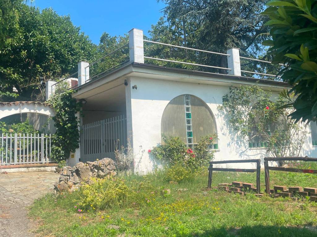 Rustico / casale a Asti in Località Cappuccini - Foto 4