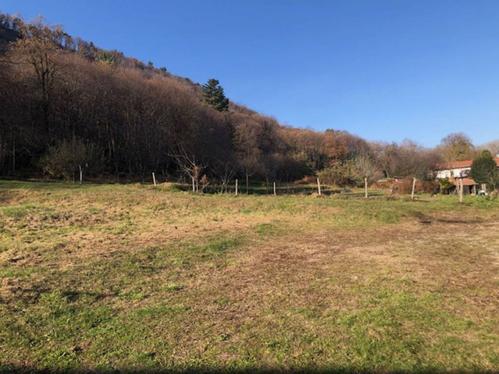 Terreno a Comabbio in Via P. Campiglio - Foto 2