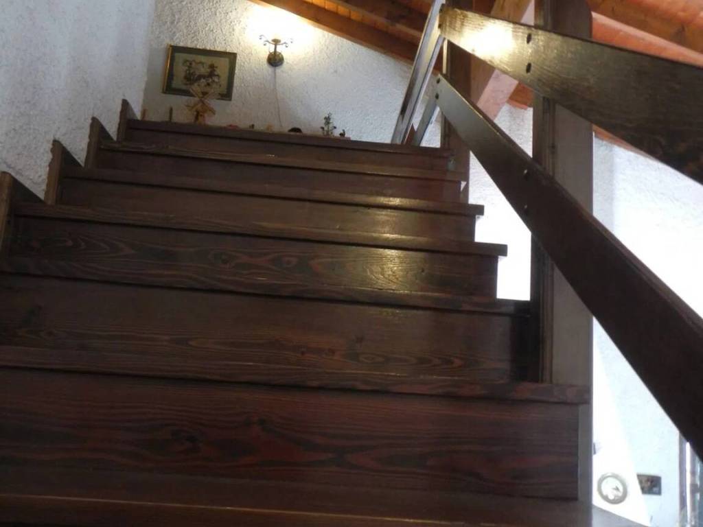 Villa a Margno in Via De Amicis - Foto 5