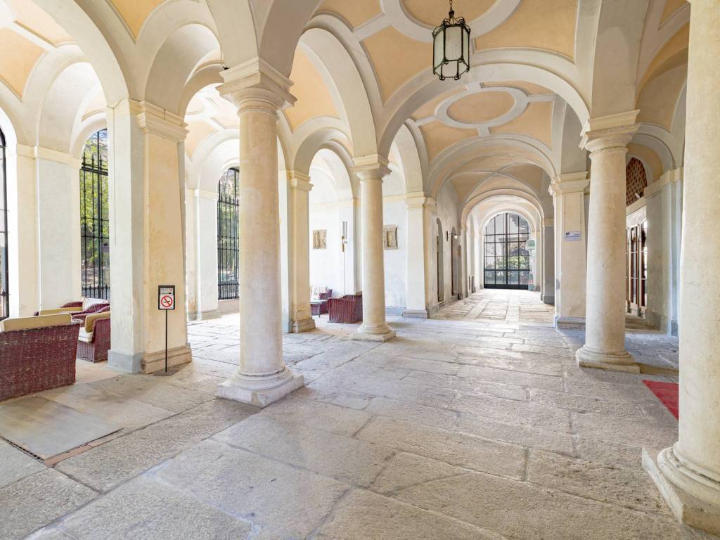 Palazzo / stabile a Cremona in Via Oscasali, 3 - Foto 2