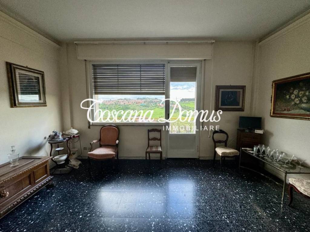 Appartamento a Siena in Viale Camillo Benso di Cavour, , 53100 - Foto 2