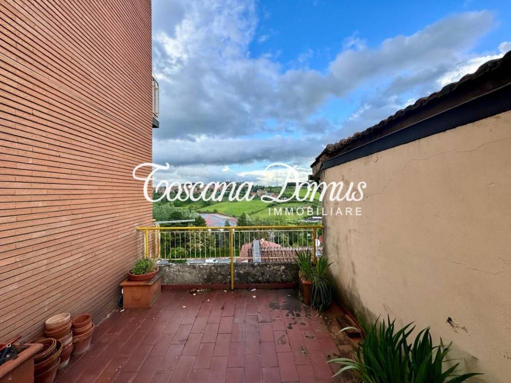 Appartamento a Siena in Viale Camillo Benso di Cavour, , 53100 - Foto 4