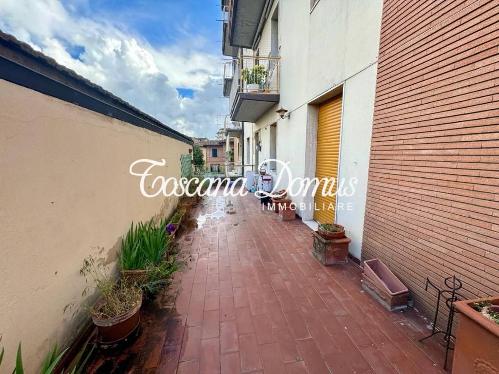 Appartamento a Siena in Viale Camillo Benso di Cavour, , 53100 - Foto 5