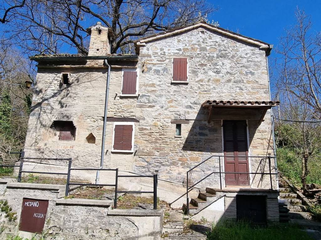 Casa indipendente a San severino marche in Via Barbiato - Foto 3