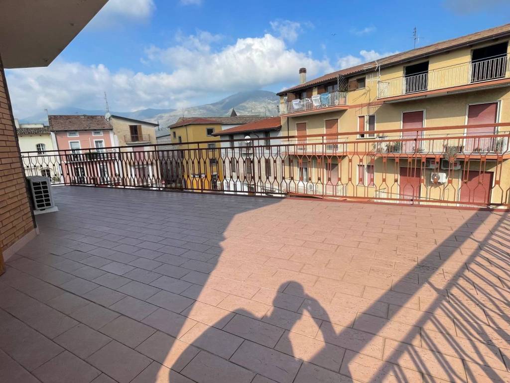 Appartamento a Fondi in Piazza Unità d'Italia - Foto 5