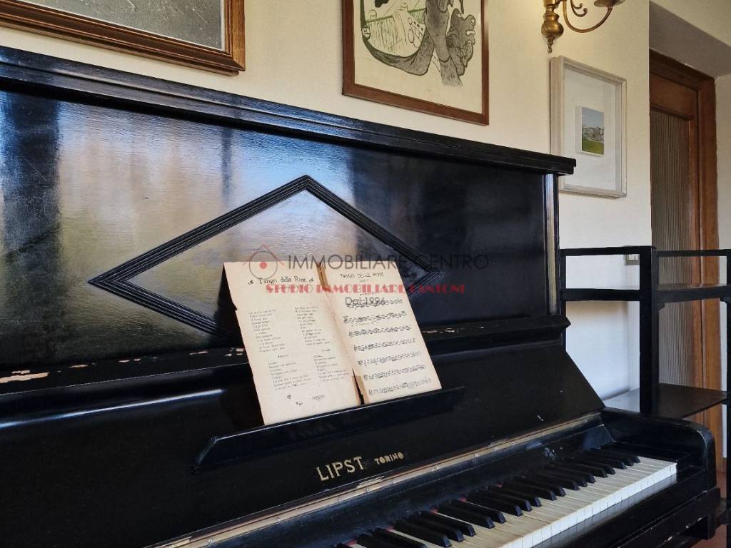 Attico / mansarda a Viareggio in Viale Michelangelo Buonarroti - Foto 5