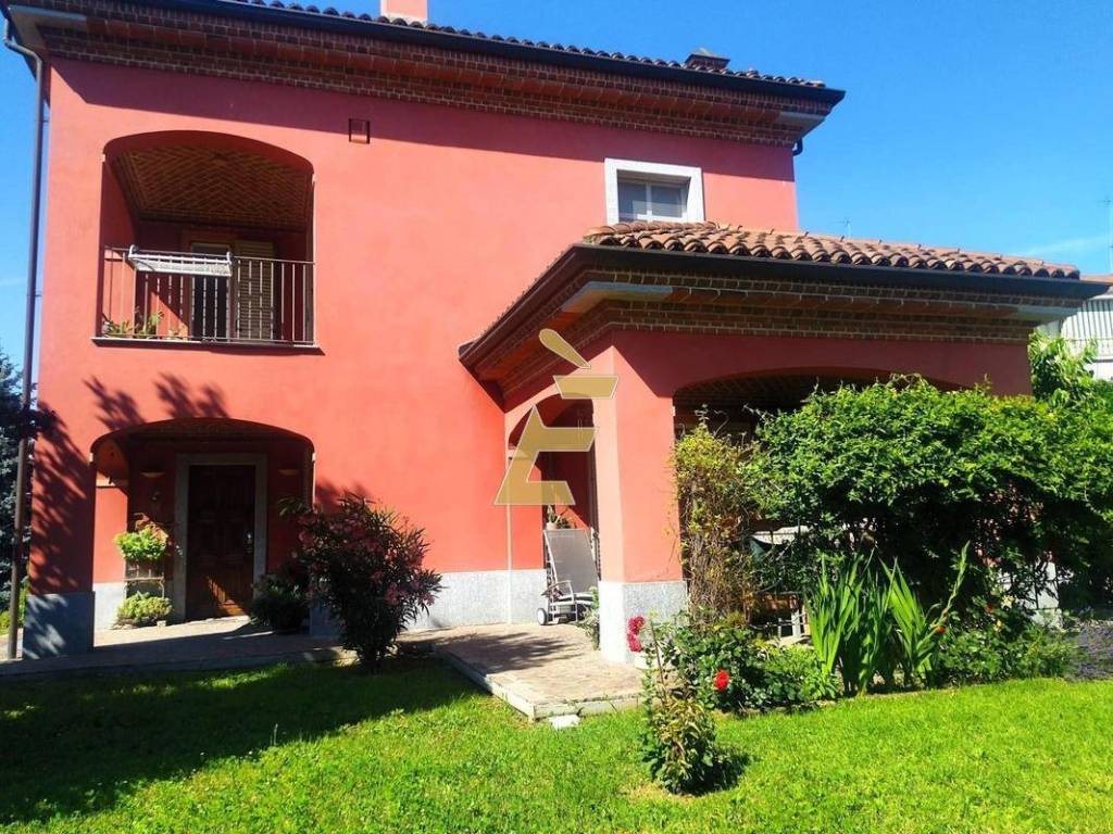 Villa a San damiano d'asti in Via Massimo d'Azeglio, 19 - Foto 4