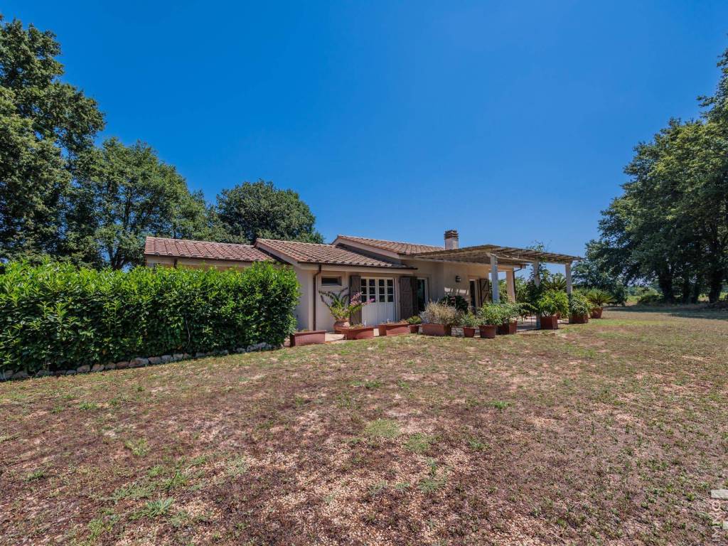 Villa a Manciano in Strada Provinciale Manciano Farnese - Foto 5