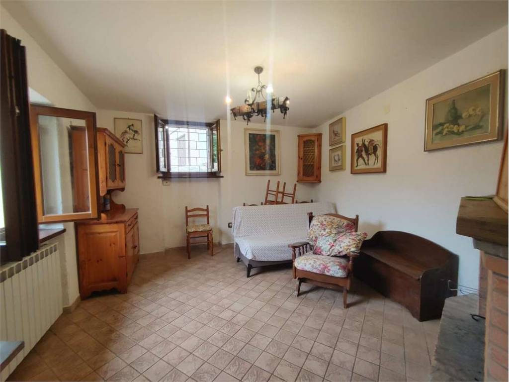 Casa indipendente a Nocera umbra - Foto 4