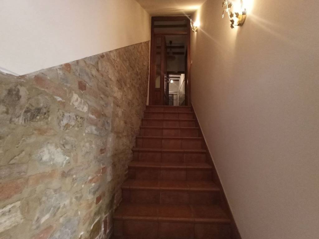 Casa indipendente a Castiglione del lago in Via Roma, 152 - Foto 3