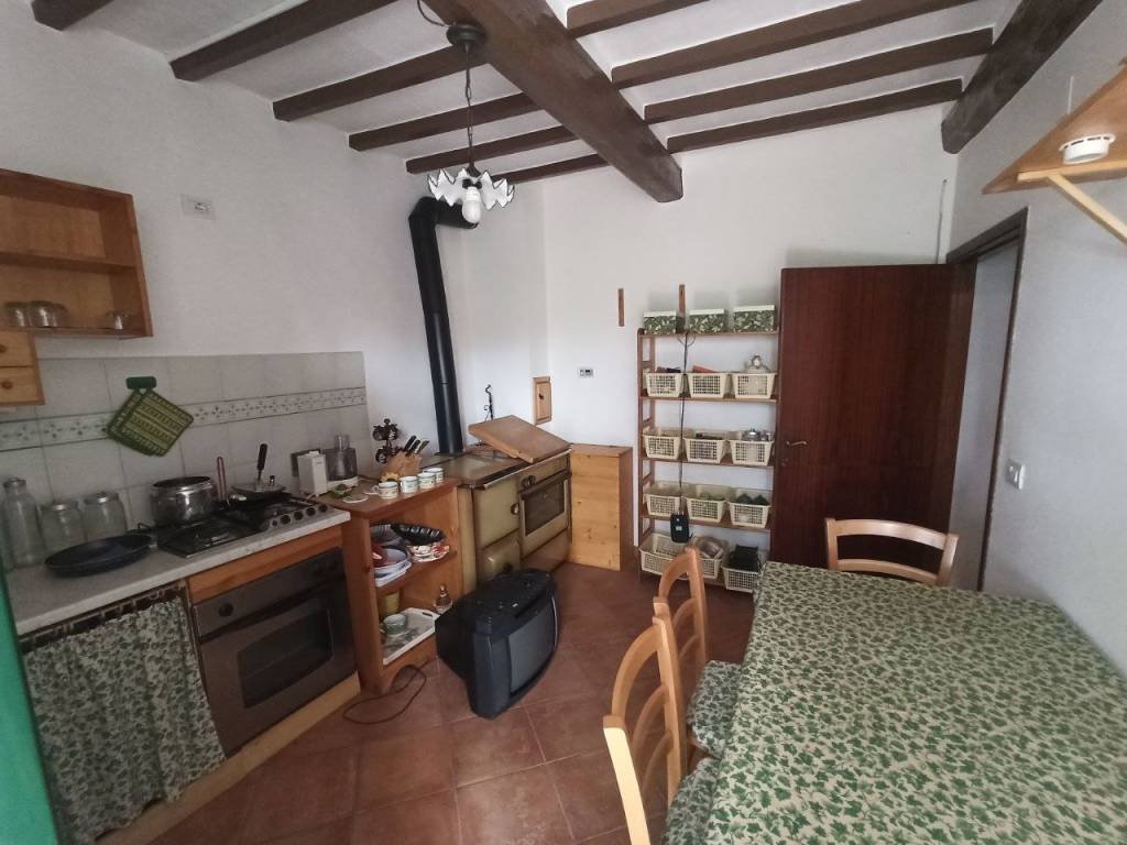 Casa indipendente a Castiglione del lago in Via Roma, 152 - Foto 5