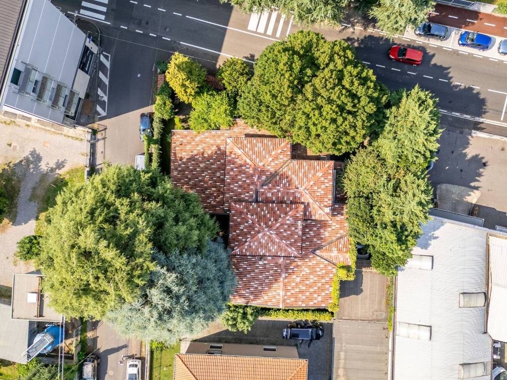 Villa a Gorla minore in Via Ambrogio Colombo, 28 - Foto 5