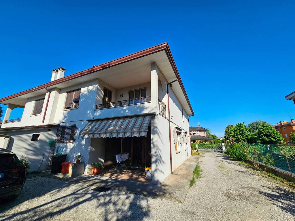 Villa a Brugine in Via Aldo Moro - Foto 3
