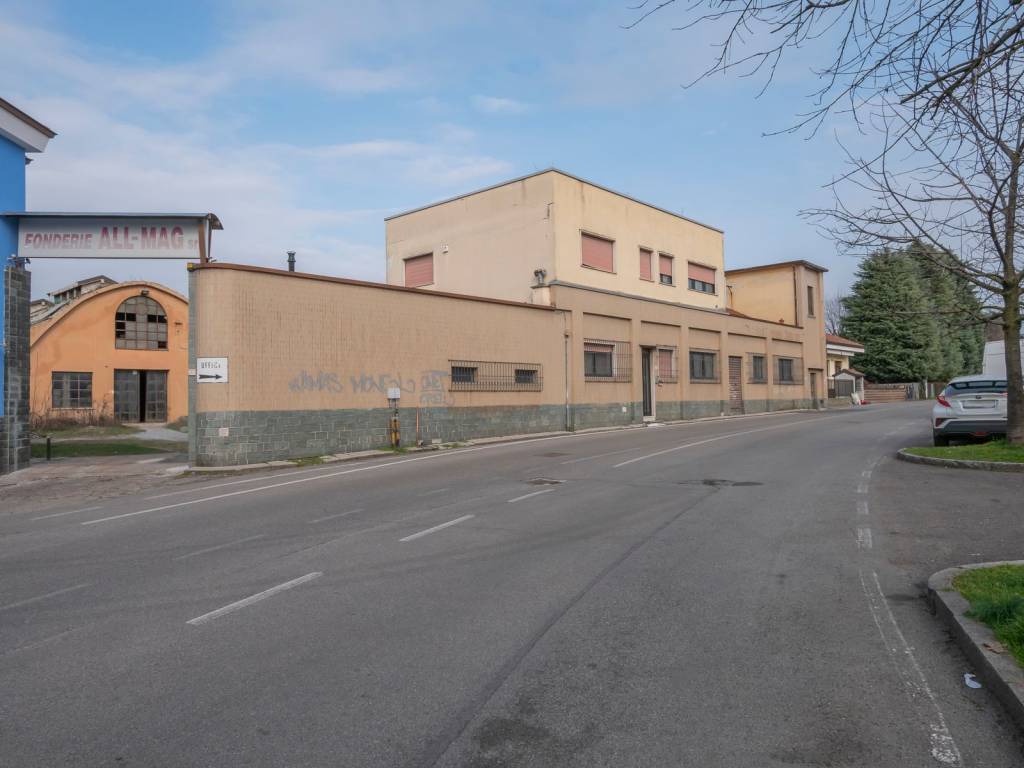 Terreno a Caronno pertusella in Via Alessandro Manzoni, 45 - Foto 5