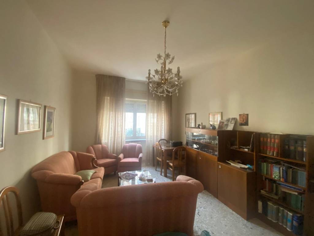 Appartamento a Cosenza in Piazza Fausto e Luigi Gullo - Foto 2