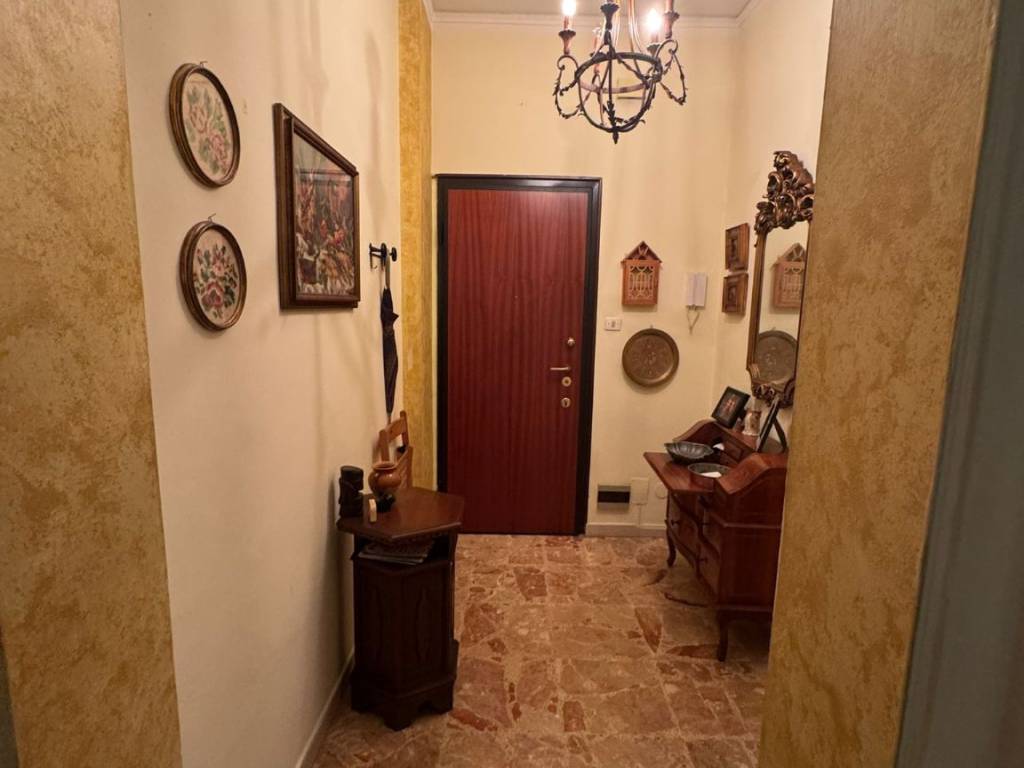 Appartamento a Vercelli in Largo Giuseppe Giusti, 11 - Foto 4