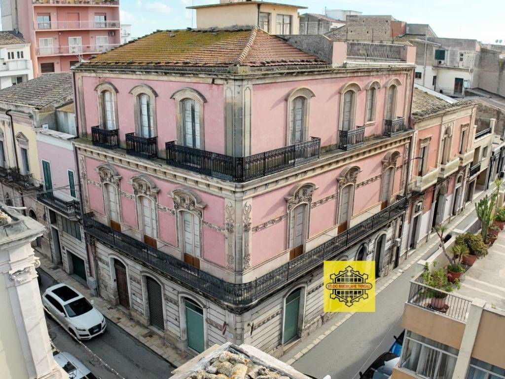 Palazzo / stabile a Vittoria in PALESTRO, 148 - Foto 3