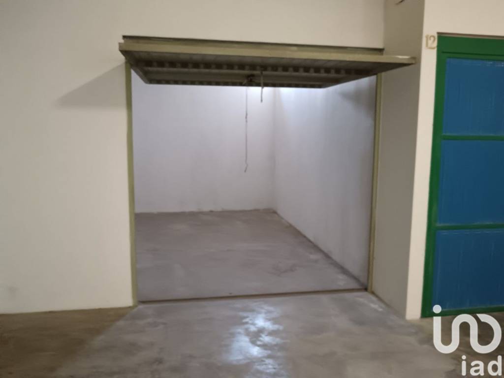 Box / garage a Manfredonia in Via alcide de gasperi - Foto 4