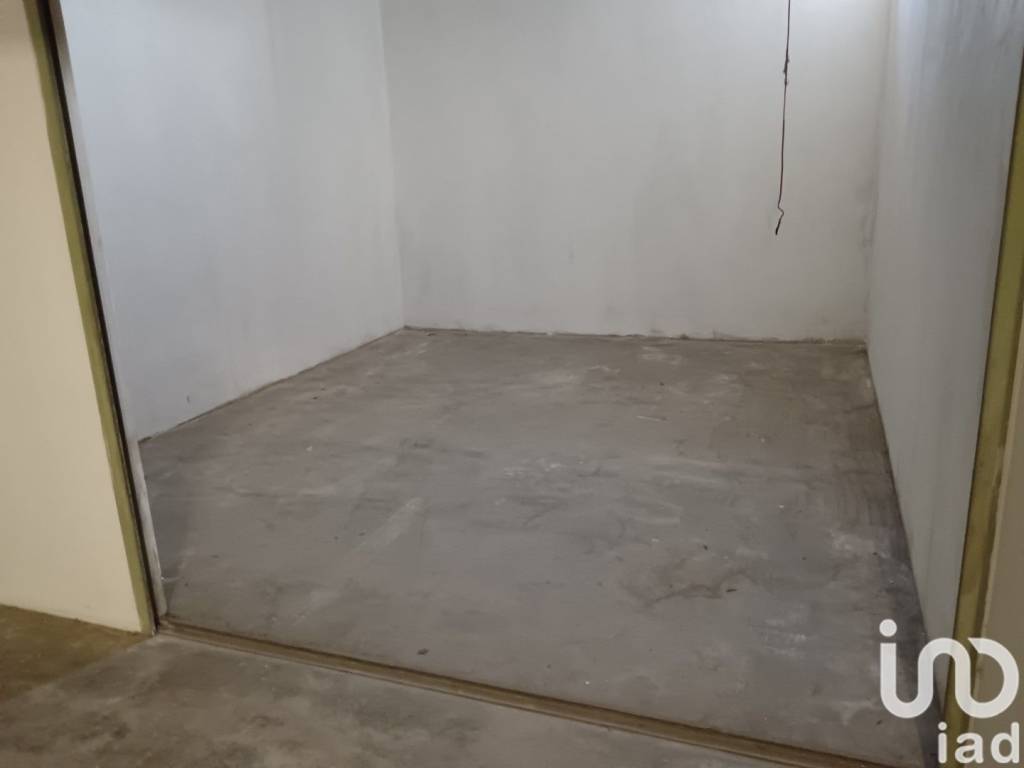 Box / garage a Manfredonia in Via alcide de gasperi - Foto 5