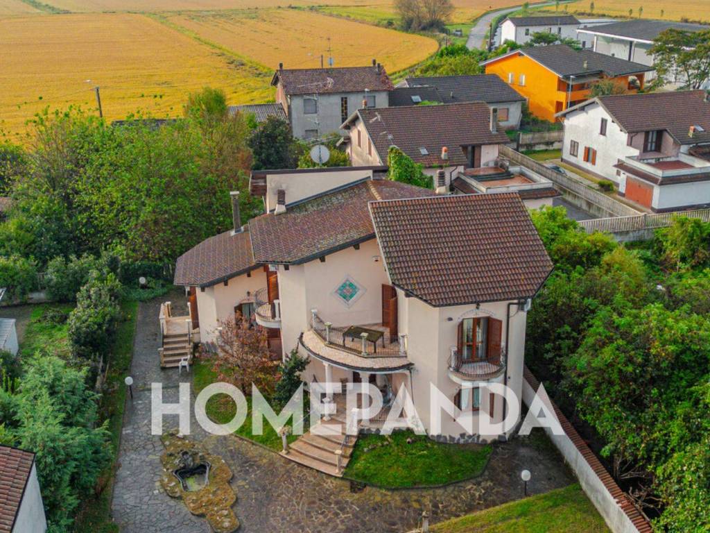 Villa a Castelnovetto in Via Resiga, 16 - Foto 2
