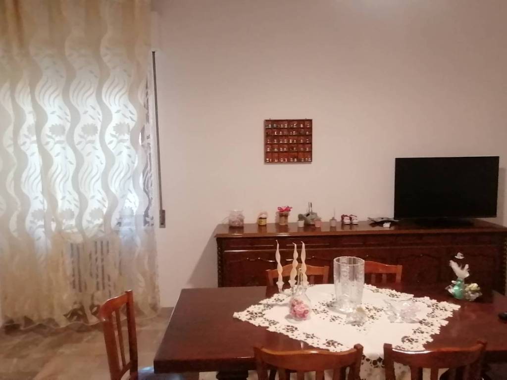 Appartamento a Follonica in Via Massetana - Foto 2