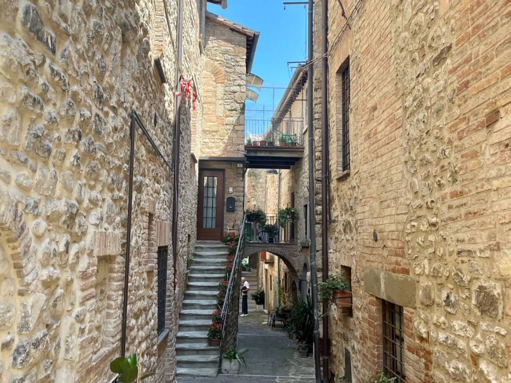 Appartamento a Fratta todina in Via Roma, 3 - Foto 2