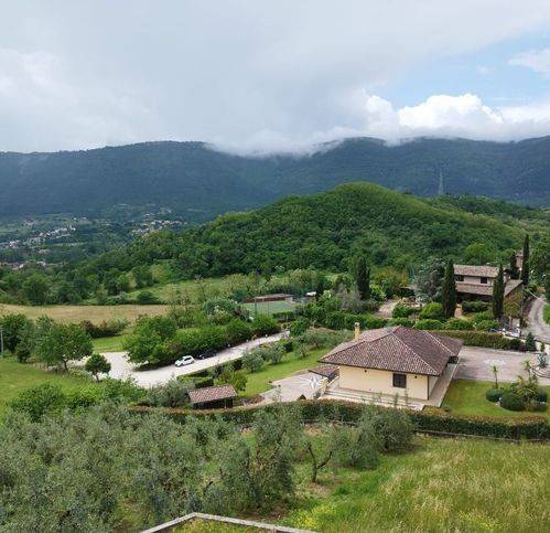 Casa indipendente a Ceccano in Via Aia Del Tufo - Foto 2